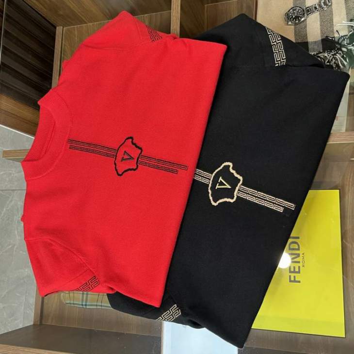 Picture of Versace Sweaters _SKUVersaceM-4XL12yr16349028